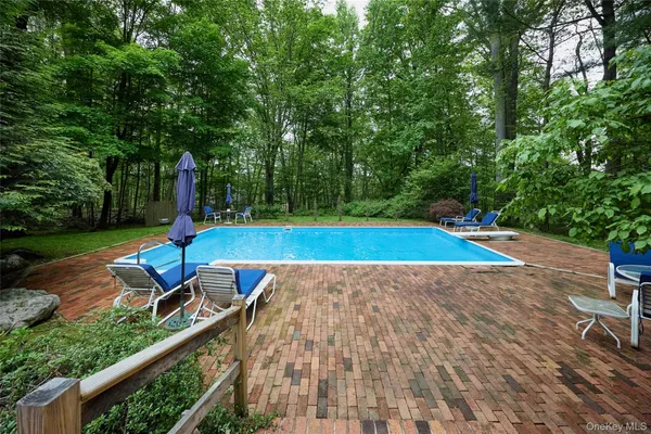 $1,149,000 | 31 Greenlawn Road, Katonah, NY 10536