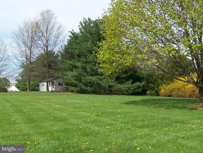 2438 Braddock Road Mount Airy, MD 21771 - Photo 19 of 25 Wooded View / Acreage