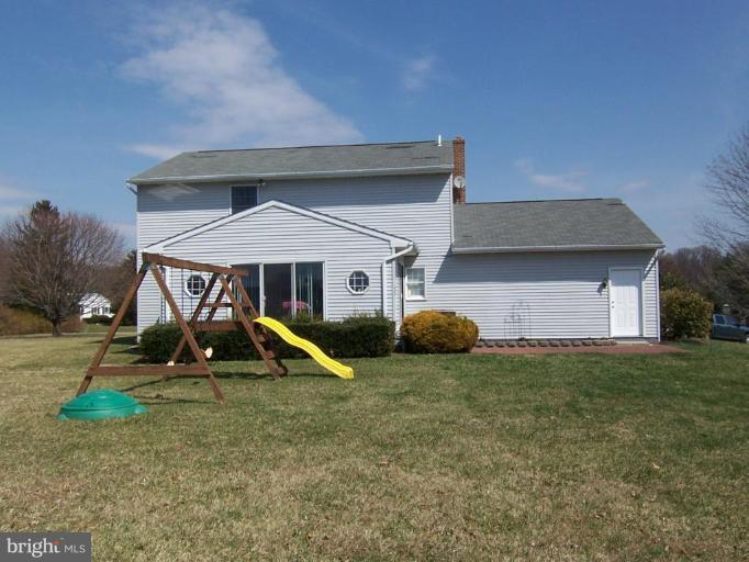 2438 Braddock Road Mount Airy, MD 21771 - Photo 5 of 25 Exterior (Rear)