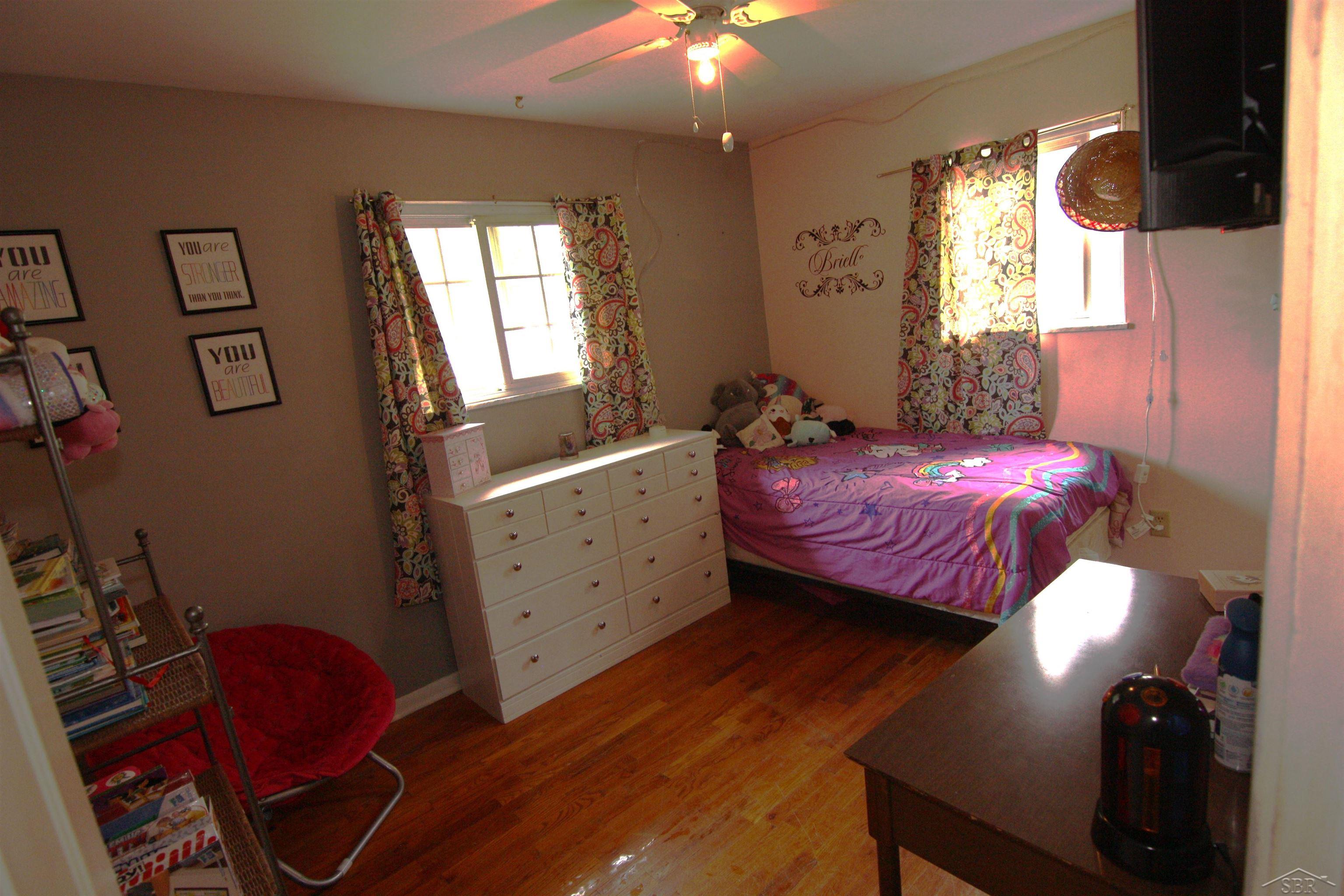 1370 Midland Road Saginaw, MI 48638 - Photo 13 of 23 50111917-12.JPG