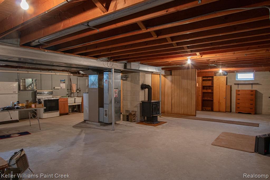 53330 Schoenherr Road Utica, MI 48315 - Photo 27 of 37 Gallery Image 27