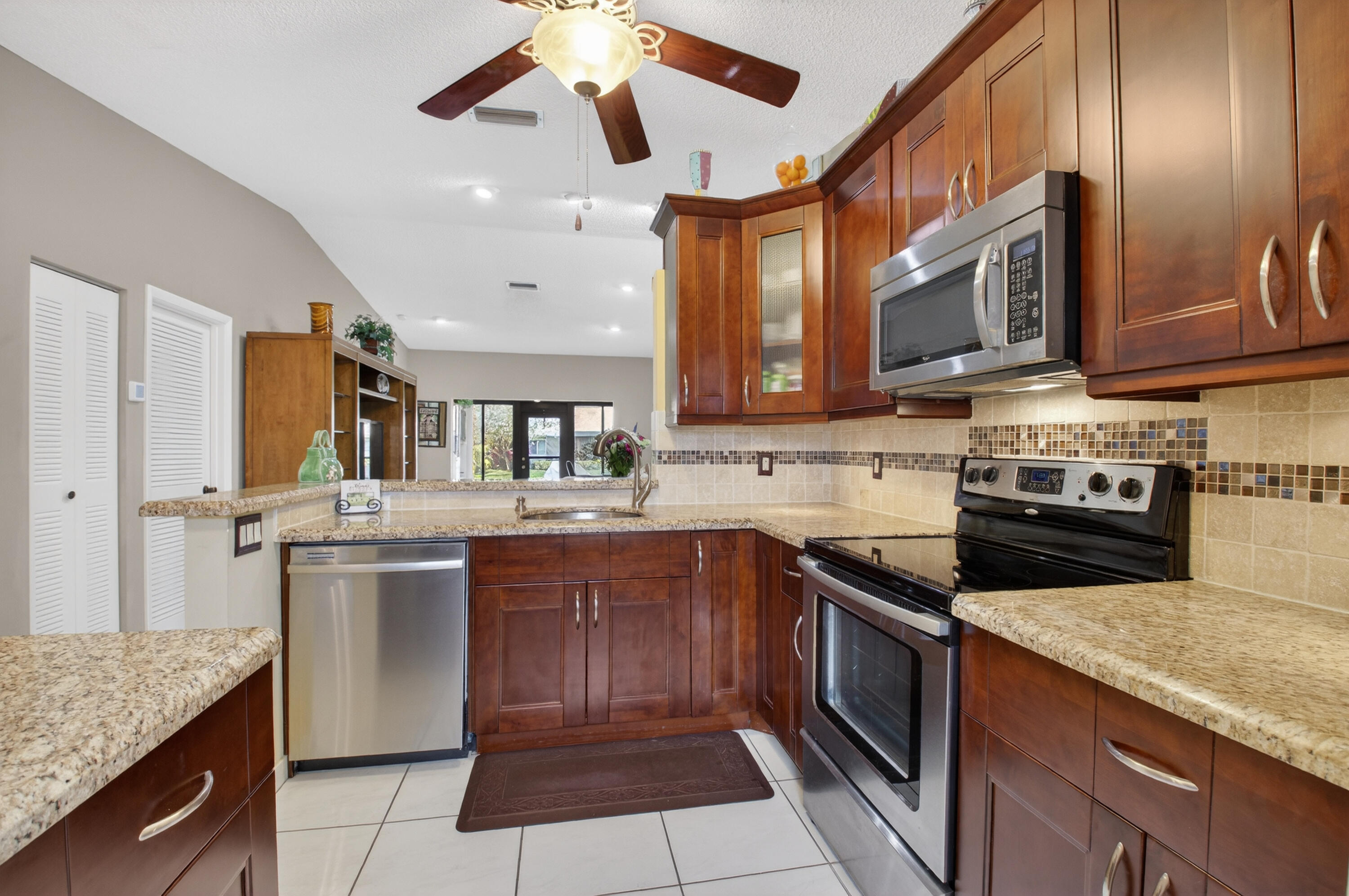 18921 Argosy Drive Boca Raton, FL 33496 - Photo 16 of 34 DSC_2623