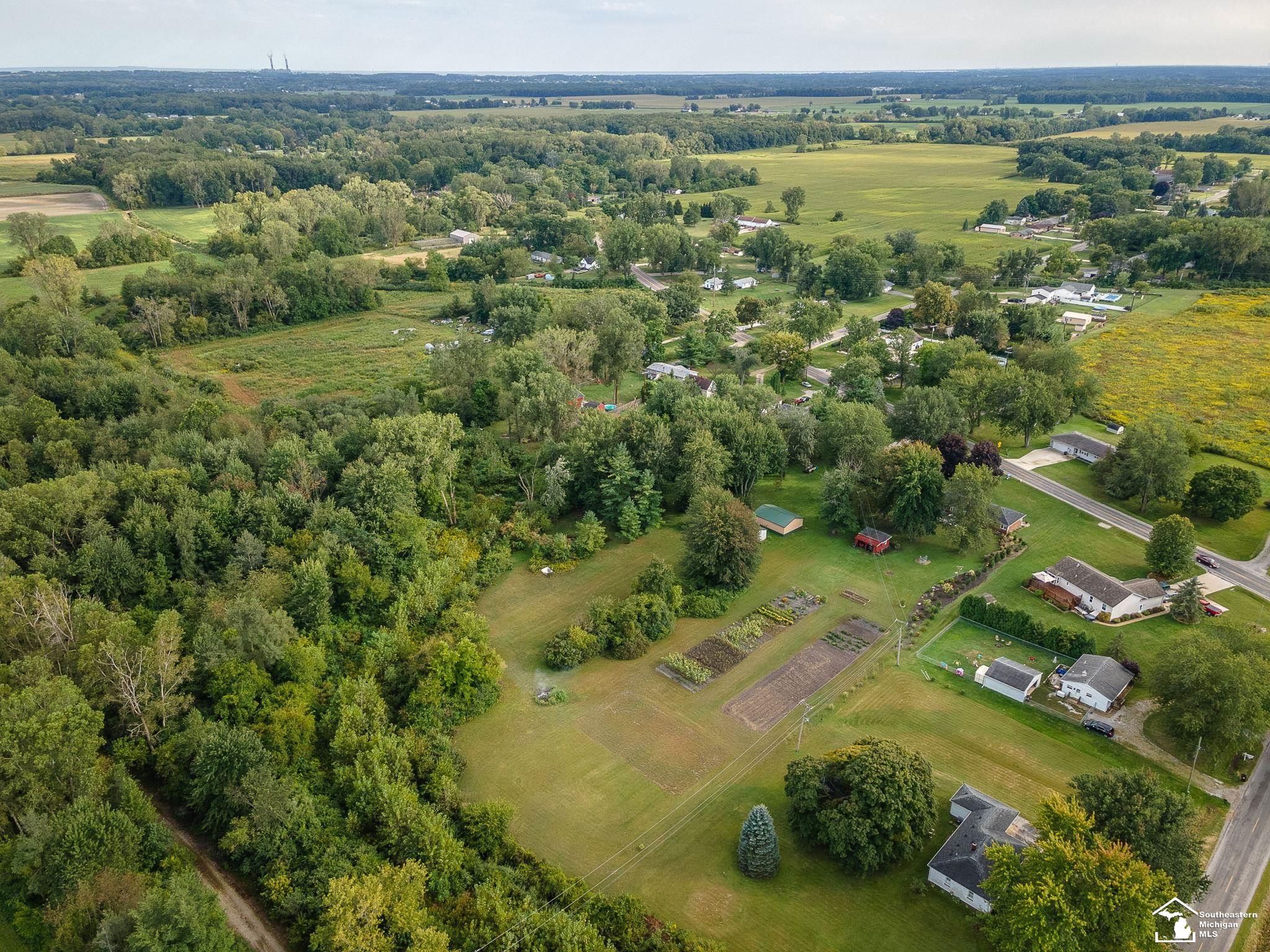 4060 Bluebush Road Monroe, MI 48162 - Photo 45 of 48 Gallery Image 45