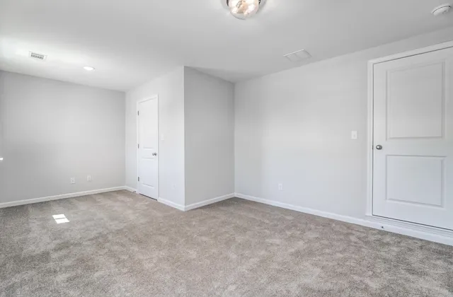 $439,950 | 60 Sugalina Valley Drive, Oakland, TN 38060