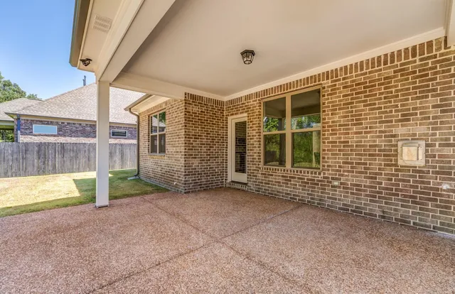 $439,950 | 60 Sugalina Valley Drive, Oakland, TN 38060