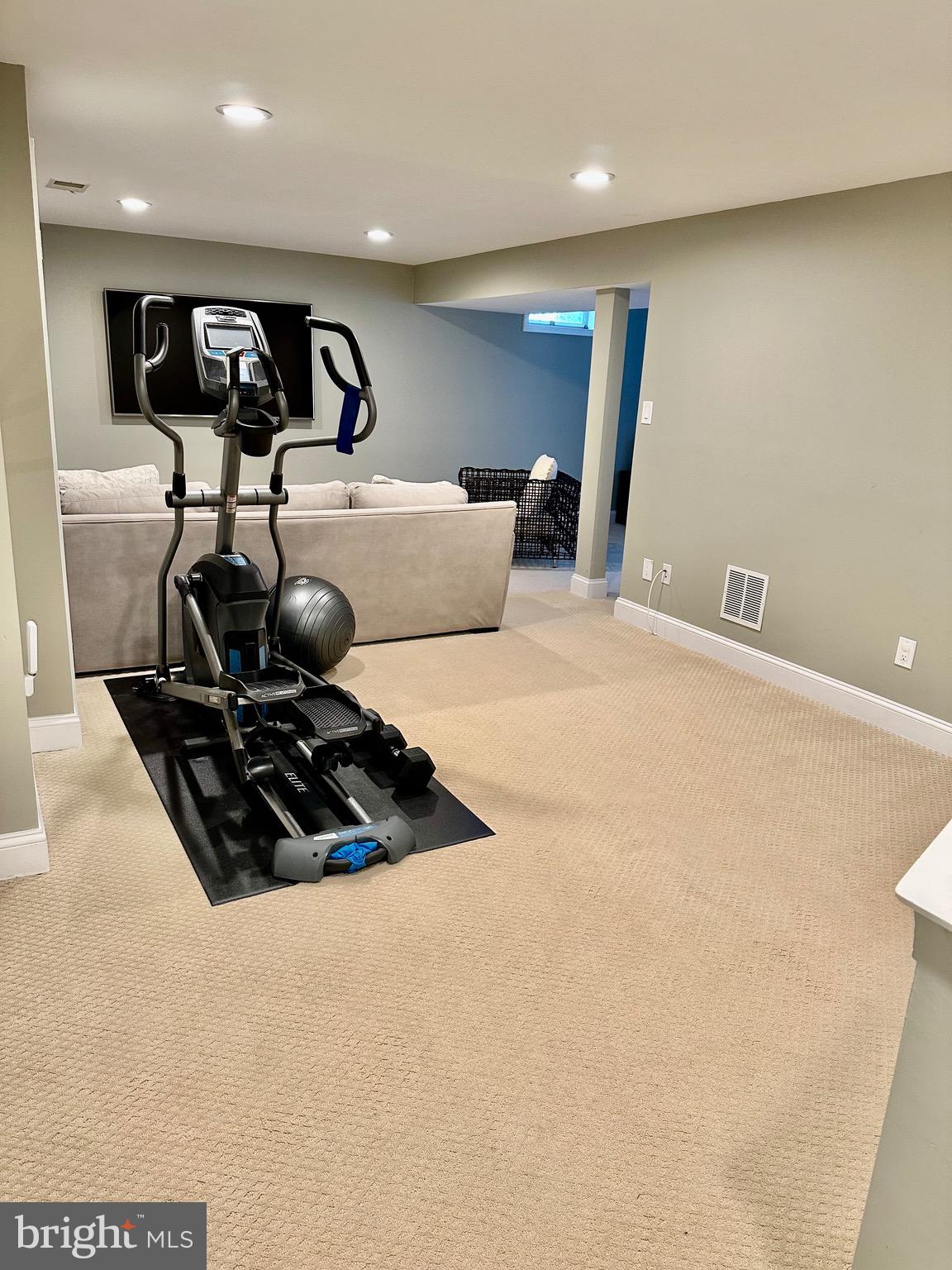 11638 Quail Ridge Court Reston, VA 20194 - Photo 36 of 54 Recreation Room