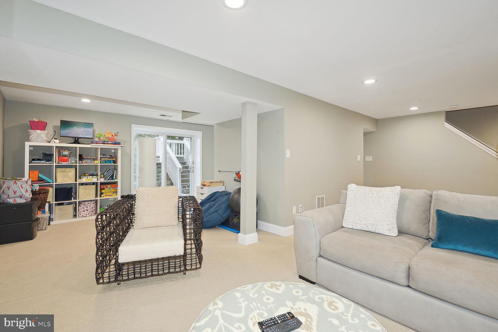 11638 Quail Ridge Court Reston, VA 20194 - Photo 37 of 54 Recreation Room