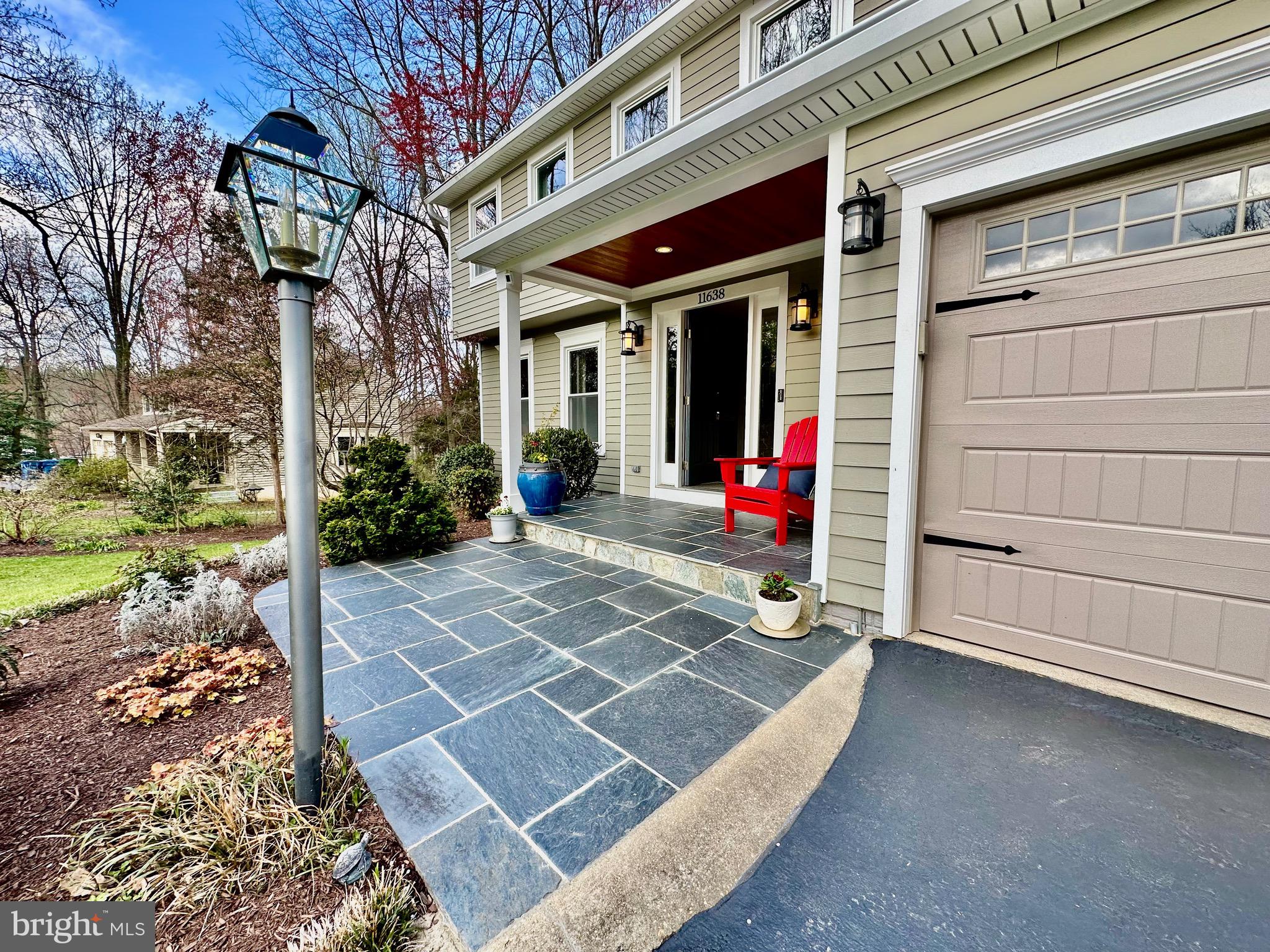 11638 Quail Ridge Court Reston, VA 20194 - Photo 6 of 54 Gallery Image 6