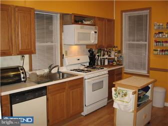718 Hickory Street Delanco, NJ 08075 - Photo 4 of 10 Kitchen