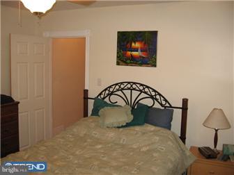 718 Hickory Street Delanco, NJ 08075 - Photo 7 of 10 Bedroom