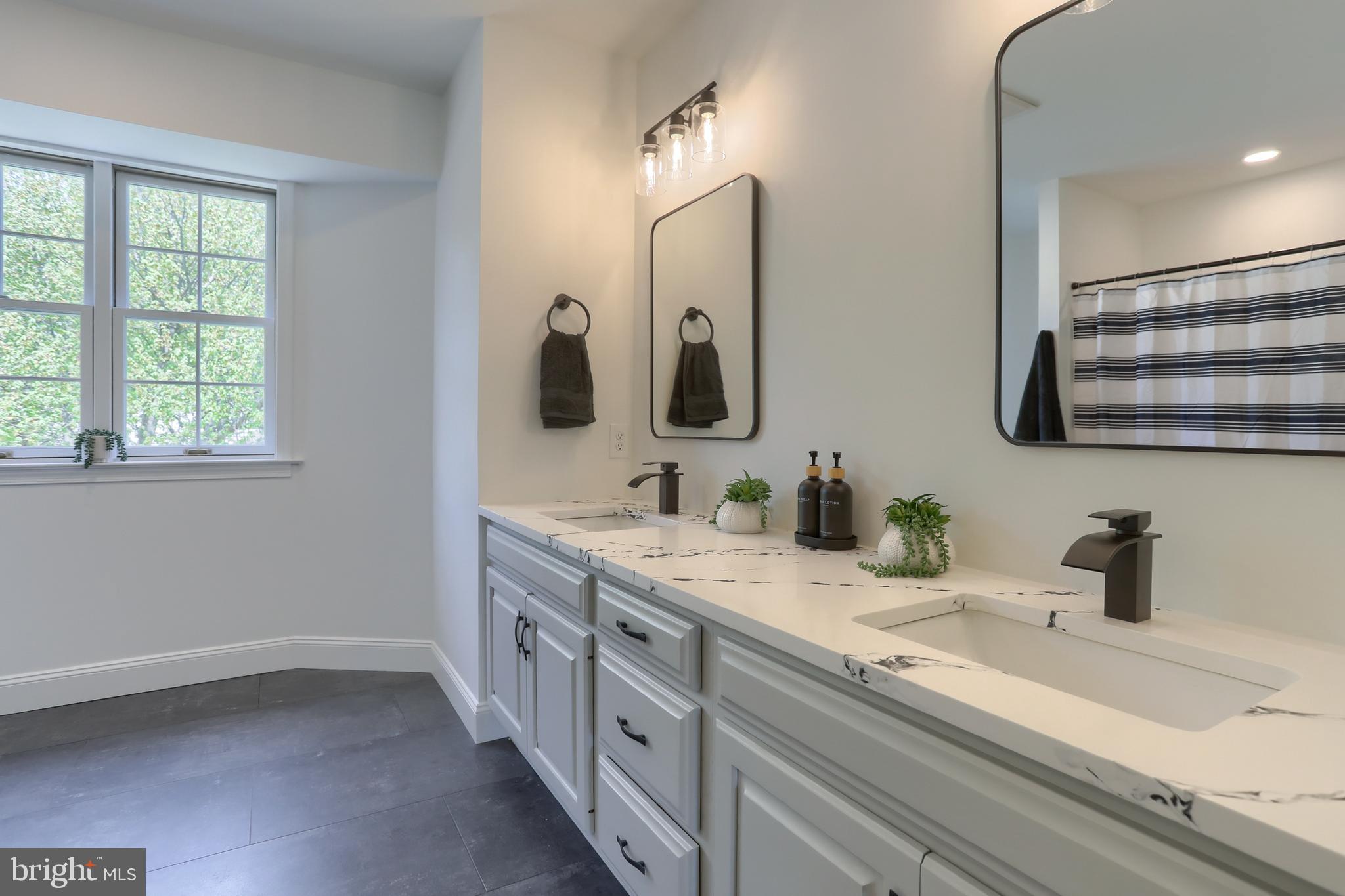 711 Brookside Lane Lebanon, PA 17042 - Photo 34 of 48