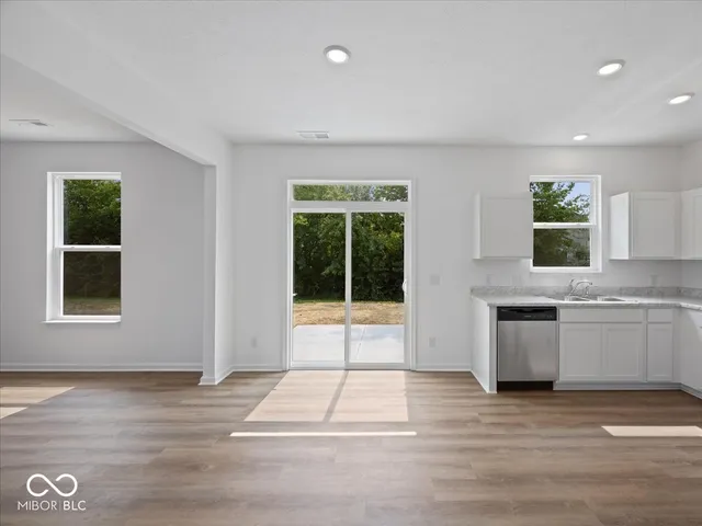 $269,990 | 1041 Fuller Lane, Shelbyville, IN 46176