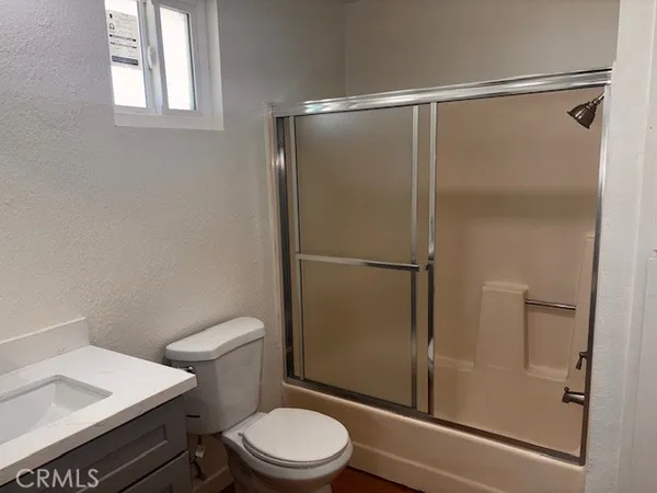 $1,500 | 2524 Diamond Street, Unit A, Rosamond, CA 93560