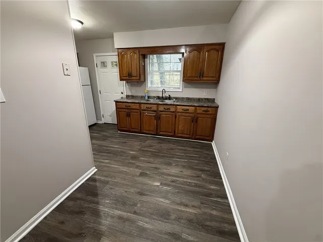 $1,100 | 107 A Sycamore Lane, Walhalla, SC 29691