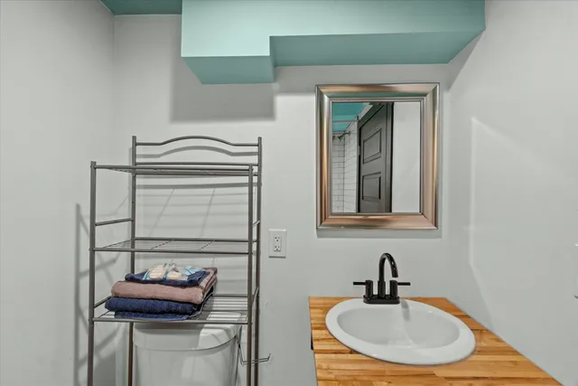 $575,000 | 2734 North Maryland Avenue, Milwaukee, WI 53211