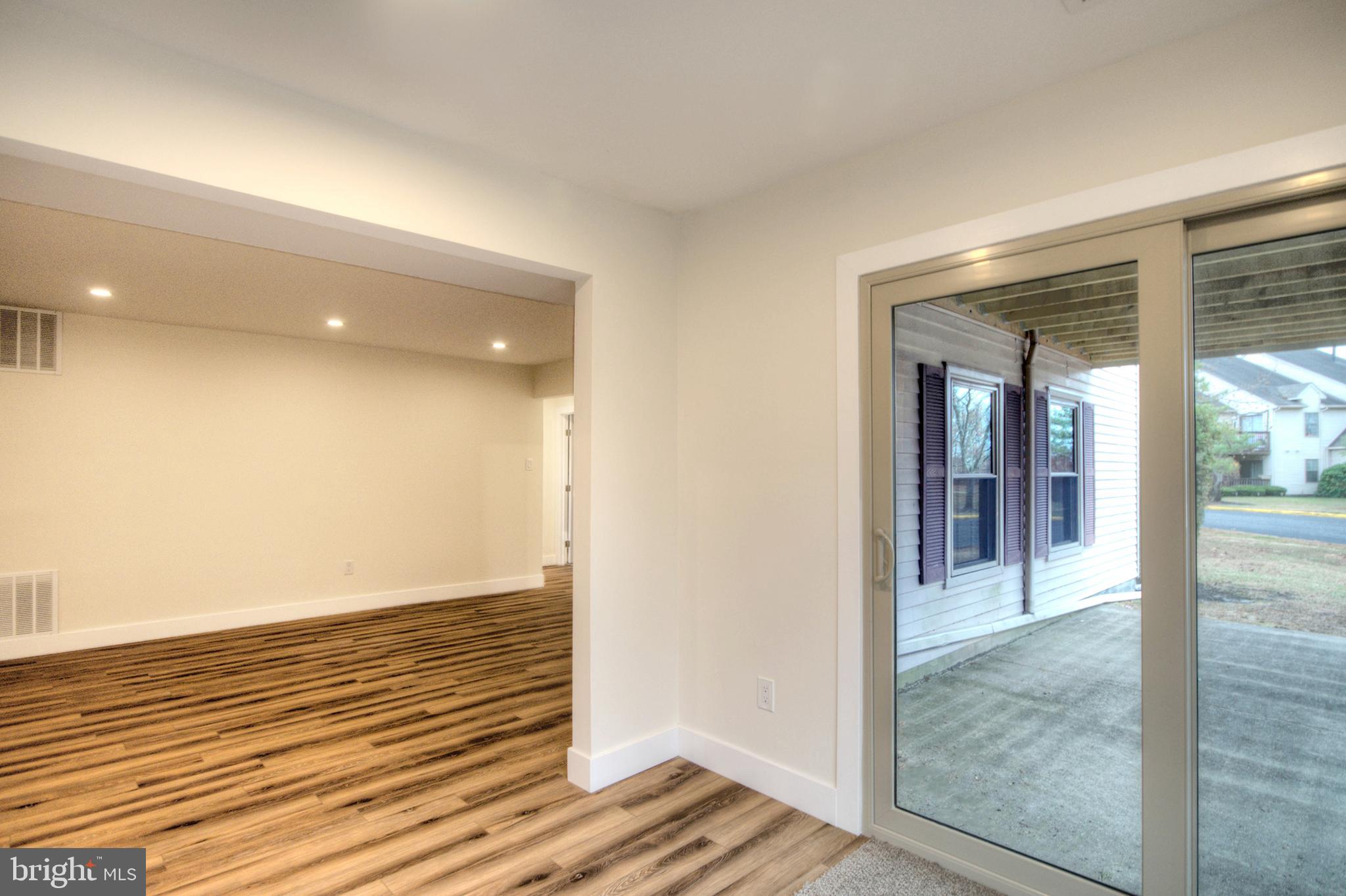14 Pickwick Place Sewell, NJ 08080 - Photo 12 of 32