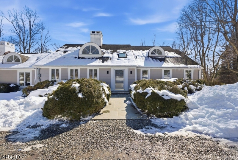 7 Post House Road Morristown, NJ 07960 - Photo 3 of 50 a front view of a house with a yard