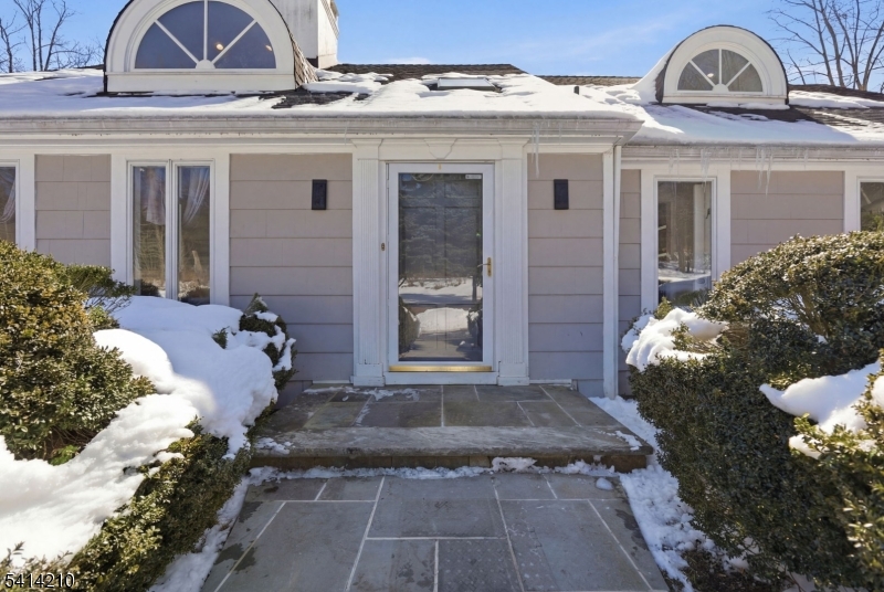 7 Post House Road Morristown, NJ 07960 - Photo 4 of 50