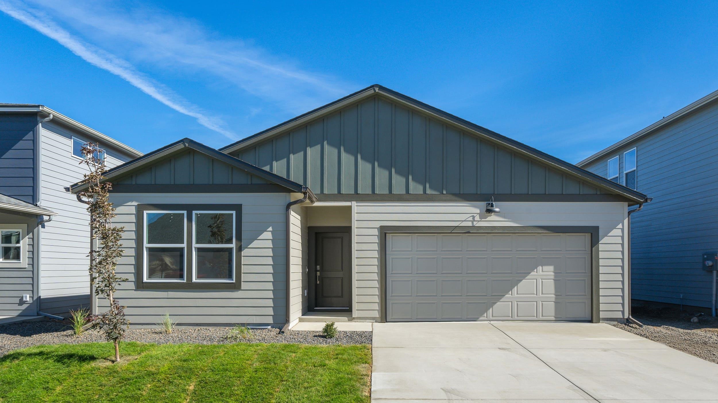 3735 South Blake Lane Spokane, WA 99206 - Photo 1 of 23