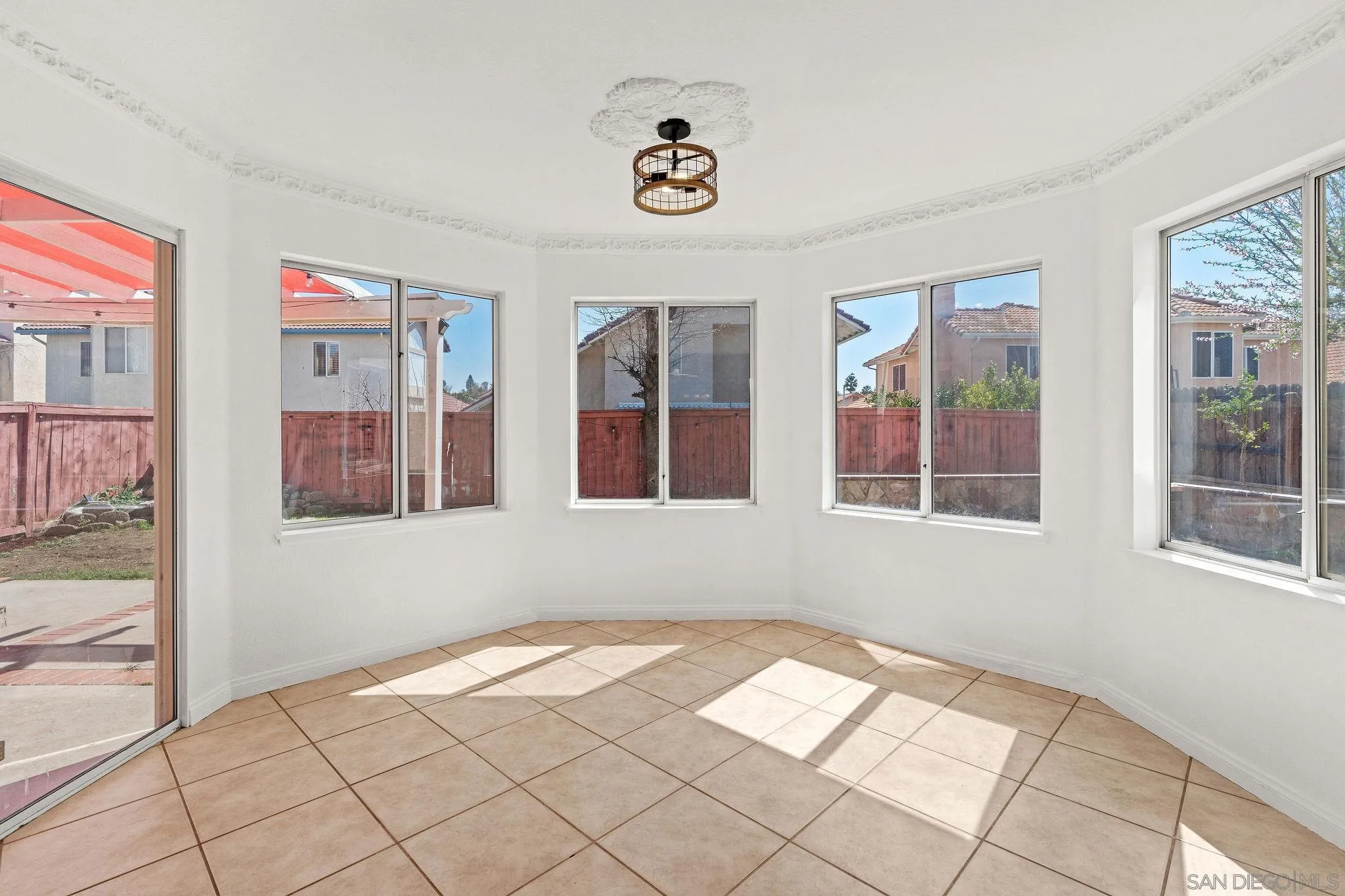 30239 Silver Ridge Court Temecula, CA 92591 - Photo 10 of 26 a view of an entryway with wooden floor and a workspace
