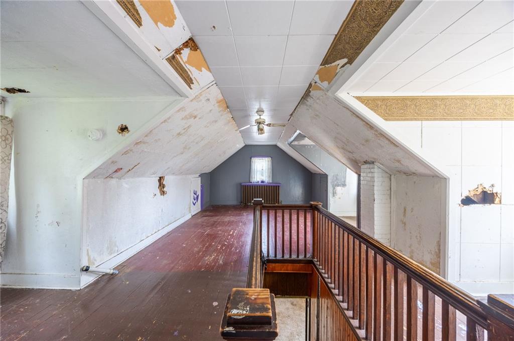 86 Woods Road Pittsburgh, PA 15235 - Photo 14 of 19 Gallery Image 14