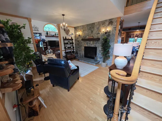 $989,000 | 774 Sand Road, Colchester, VT 05446