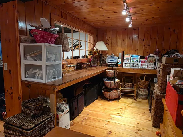 $989,000 | 774 Sand Road, Colchester, VT 05446