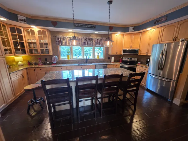 $989,000 | 774 Sand Road, Colchester, VT 05446