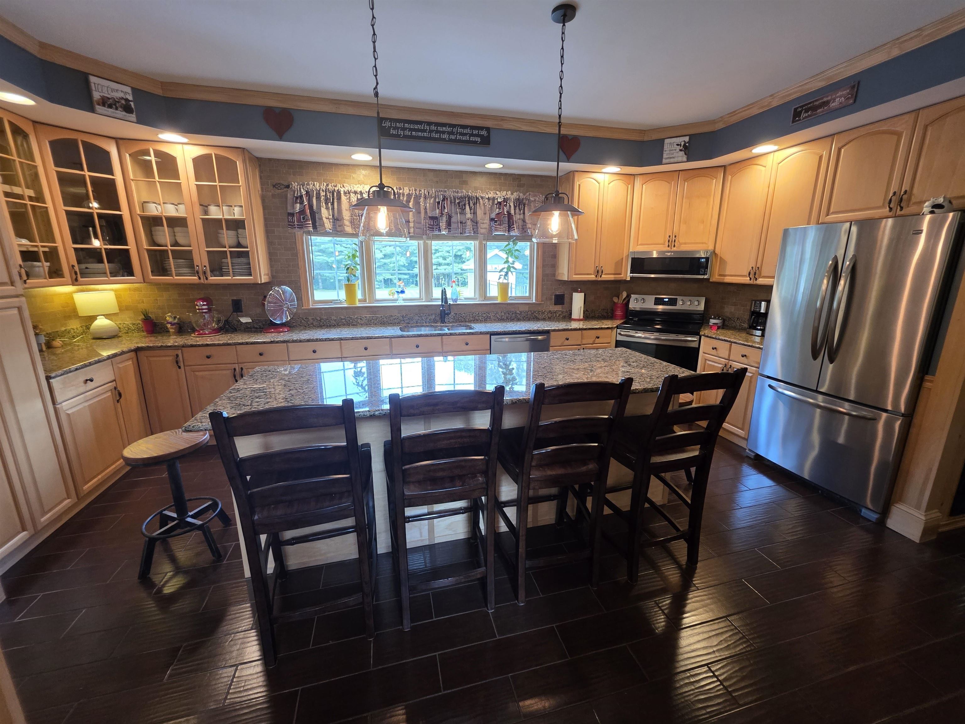 774 Sand Road Colchester, VT 05446 - Photo 6 of 38