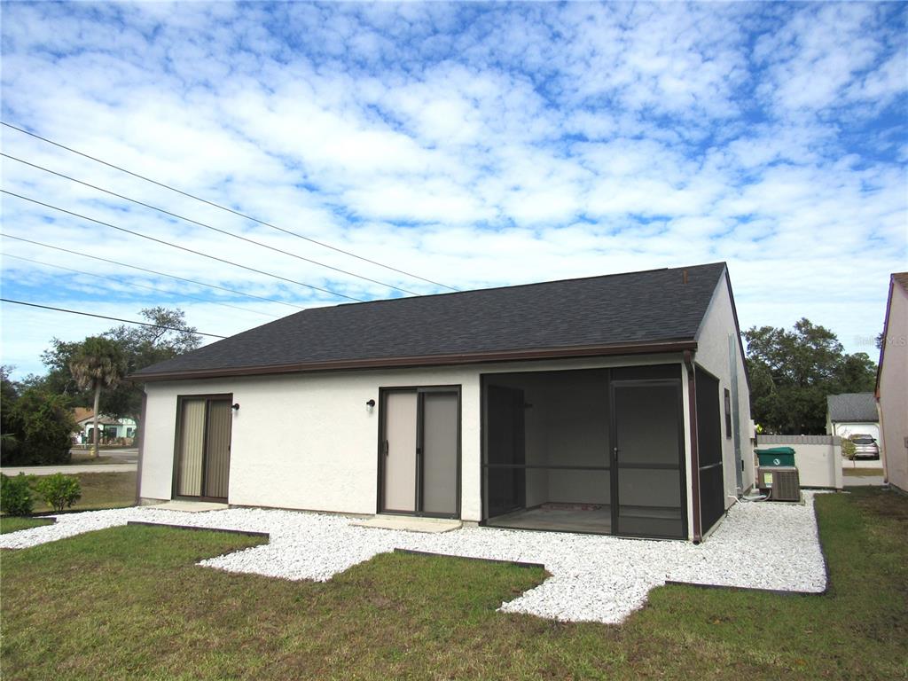 20005 Goldcup Court Port Charlotte, FL 33952 - Photo 21 of 33 a house with yard in front of it