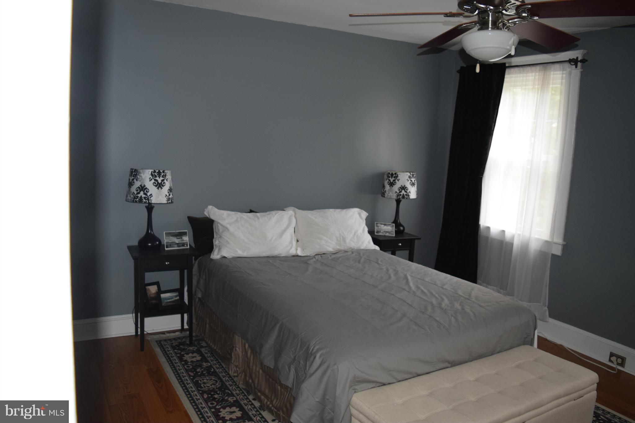 503 North Rock Glen Road Baltimore, MD 21229 - Photo 18 of 25 Bedroom