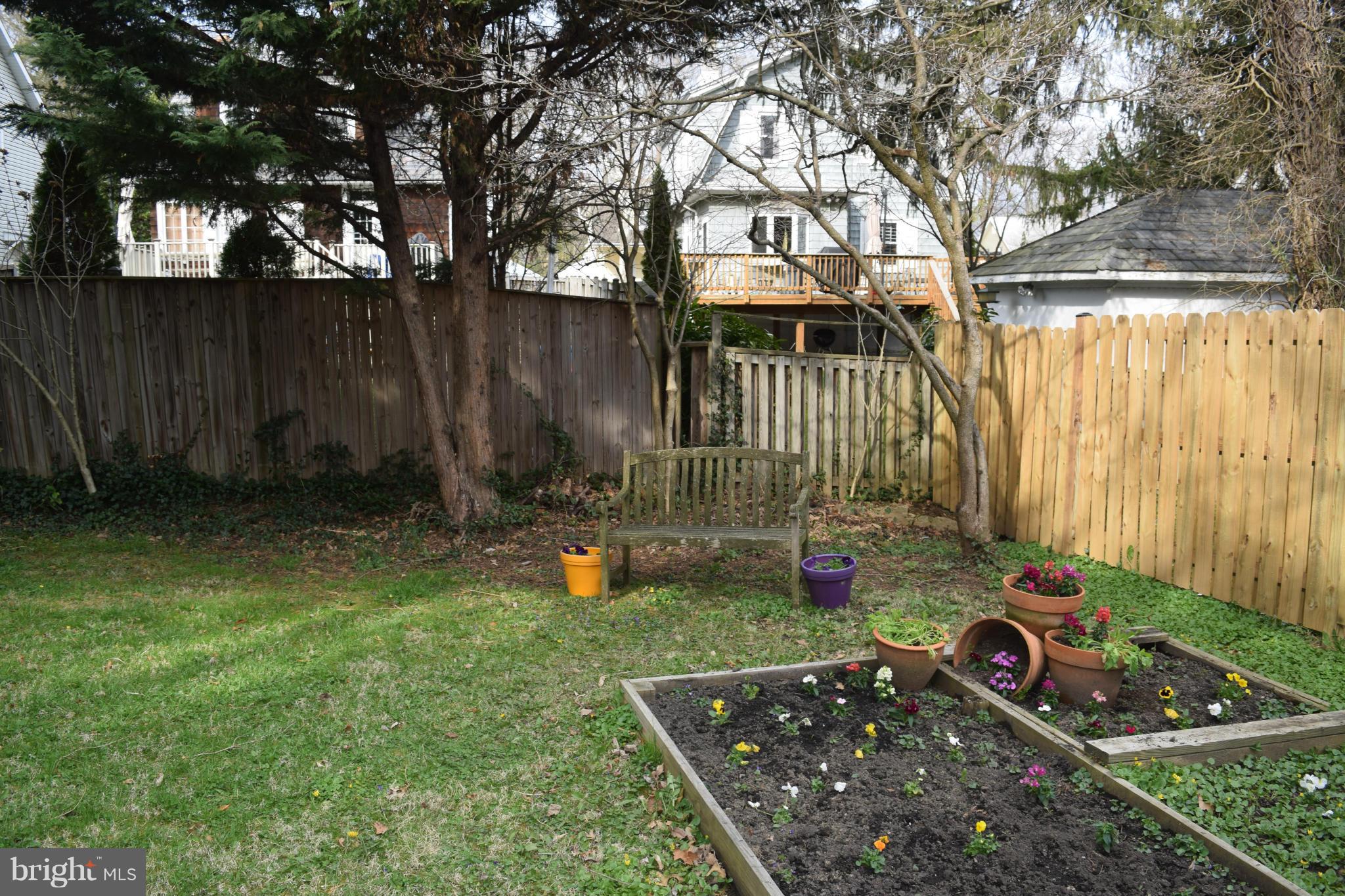 503 North Rock Glen Road Baltimore, MD 21229 - Photo 21 of 25 View