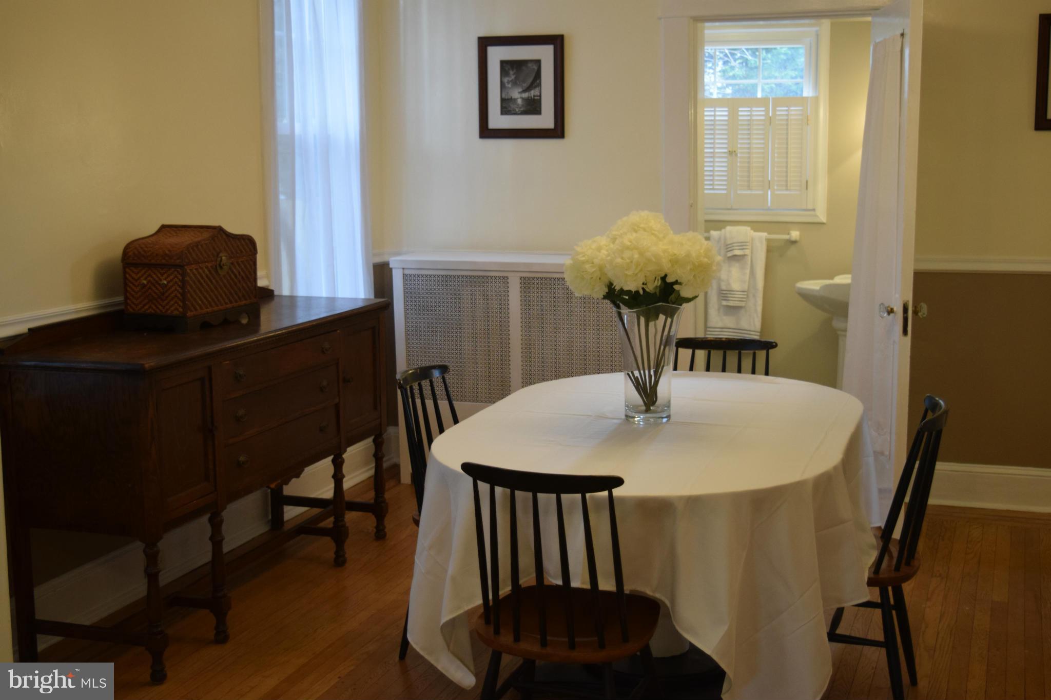503 North Rock Glen Road Baltimore, MD 21229 - Photo 7 of 25 Dining Room