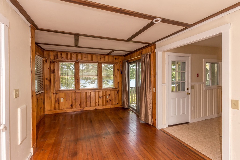 398 Ashby Road Ashburnham, MA 01430 - Photo 7 of 18