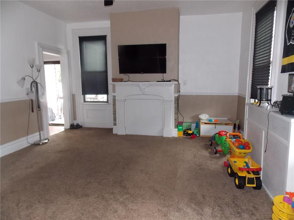 3200 West Run Road Munhall, PA 15120 - Photo 3 of 23 Gallery Image 3