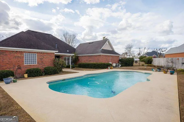 a view of a house with pool