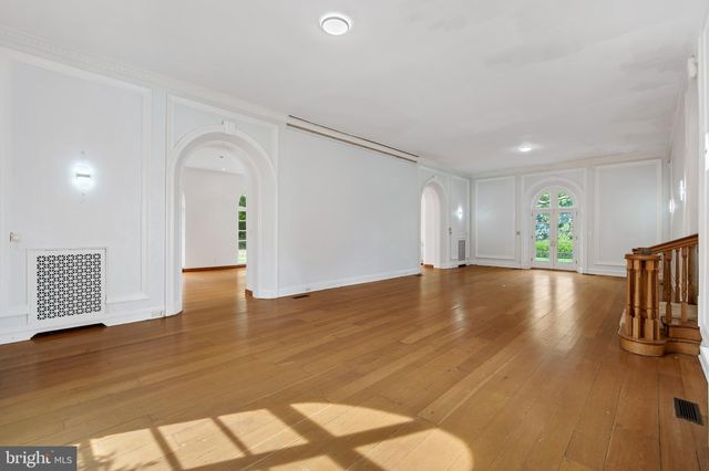 $17,300,000 | 3900 Nebraska Avenue Northwest, Washington, DC 20016