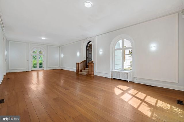 $17,300,000 | 3900 Nebraska Avenue Northwest, Washington, DC 20016