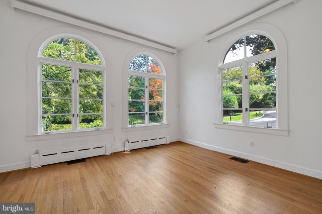 $17,300,000 | 3900 Nebraska Avenue Northwest, Washington, DC 20016