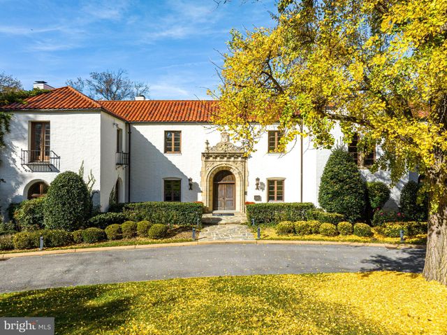 $17,300,000 | 3900 Nebraska Avenue Northwest, Washington, DC 20016