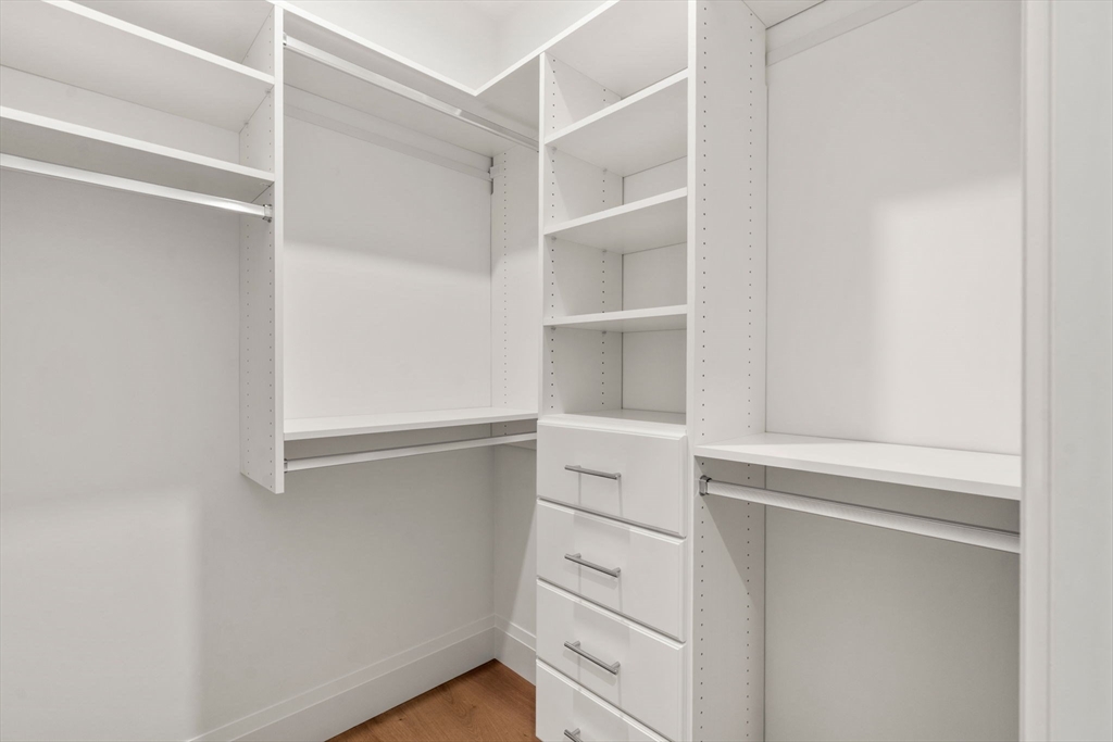 956 Walnut Street, Unit 3 Newton, MA 02459 - Photo 15 of 38