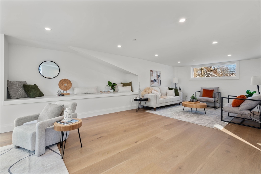 956 Walnut Street, Unit 3 Newton, MA 02459 - Photo 16 of 38