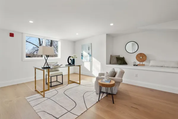 $2,650,000 | 956 Walnut Street, Unit 3, Newton, MA 02459