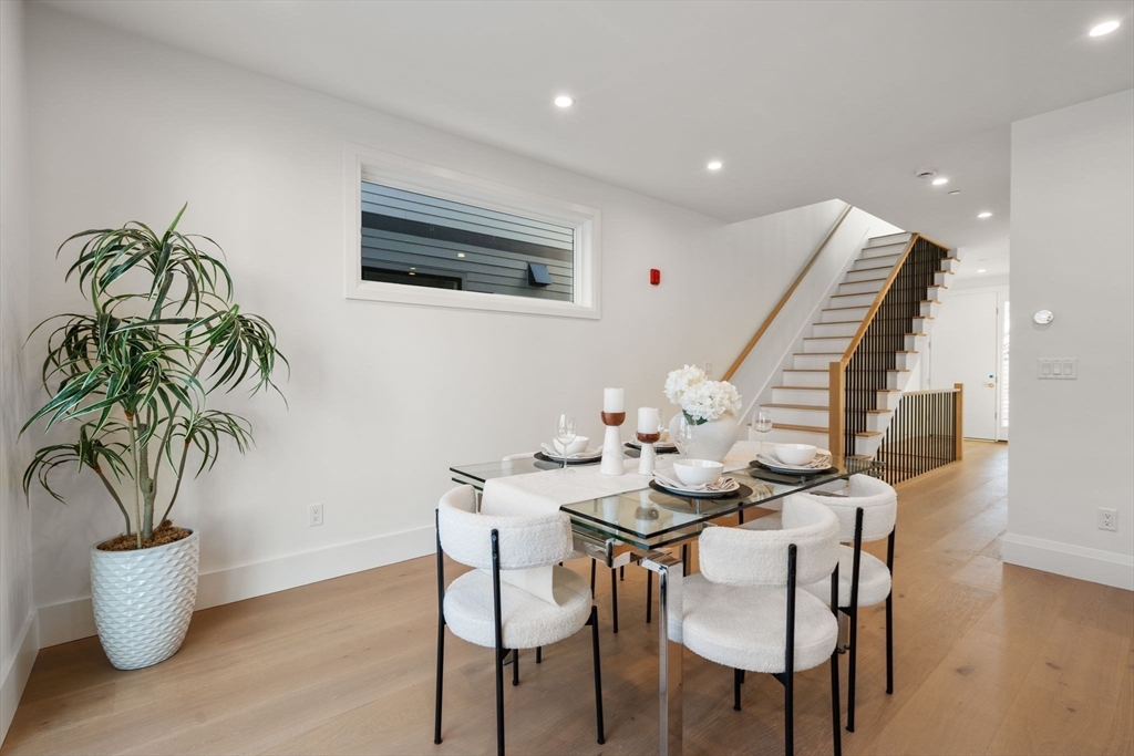 956 Walnut Street, Unit 3 Newton, MA 02459 - Photo 24 of 38