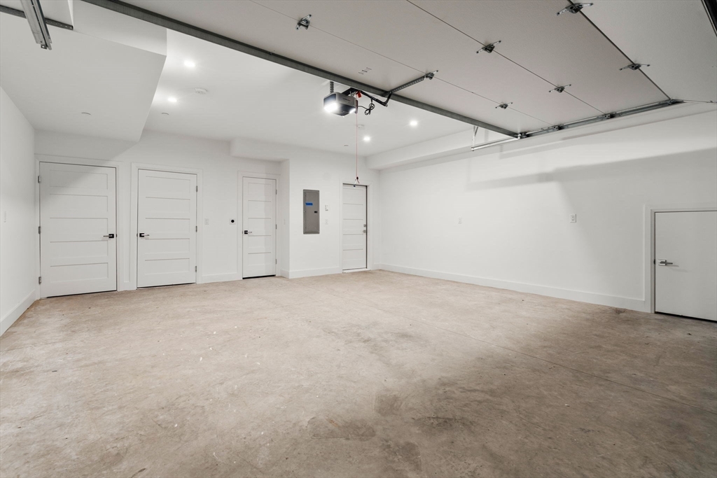 956 Walnut Street, Unit 3 Newton, MA 02459 - Photo 33 of 38