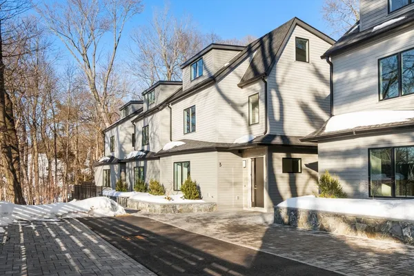$2,650,000 | 956 Walnut Street, Unit 3, Newton, MA 02459