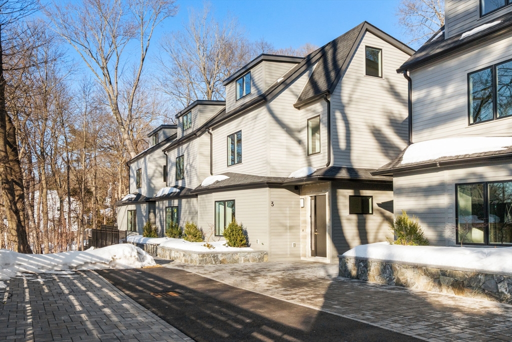 956 Walnut Street, Unit 3 Newton, MA 02459 - Photo 38 of 38