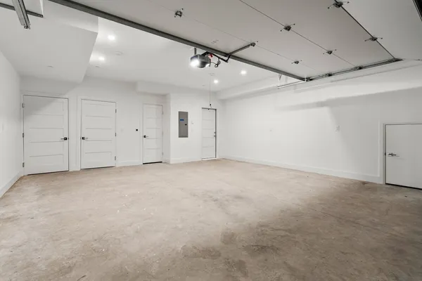 $2,650,000 | 956 Walnut Street, Unit 3, Newton, MA 02459