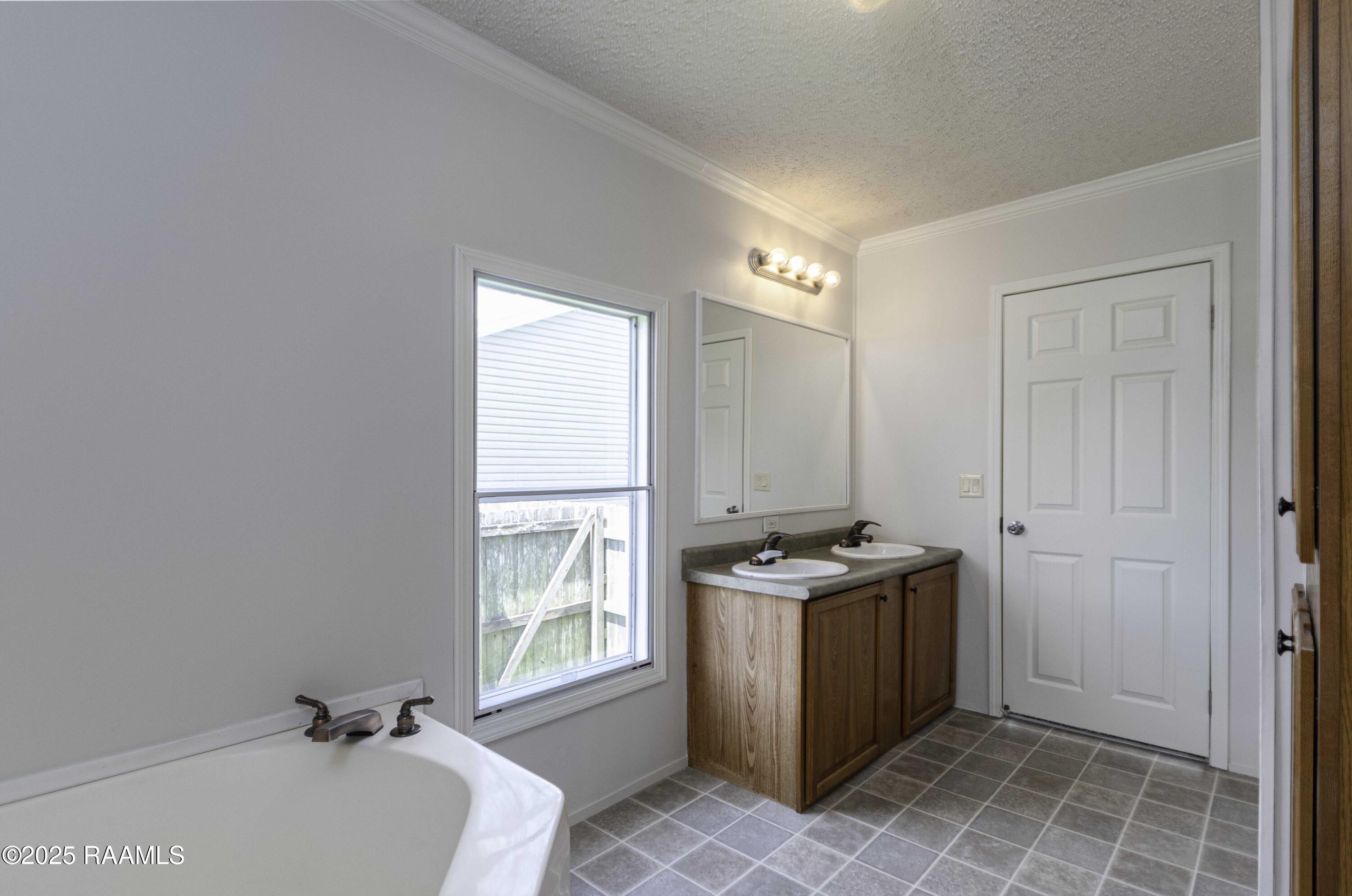 1018 Arlene Boyer Rd Street St. Martinville, LA 70582 - Photo 14 of 29 Primary Bath 2