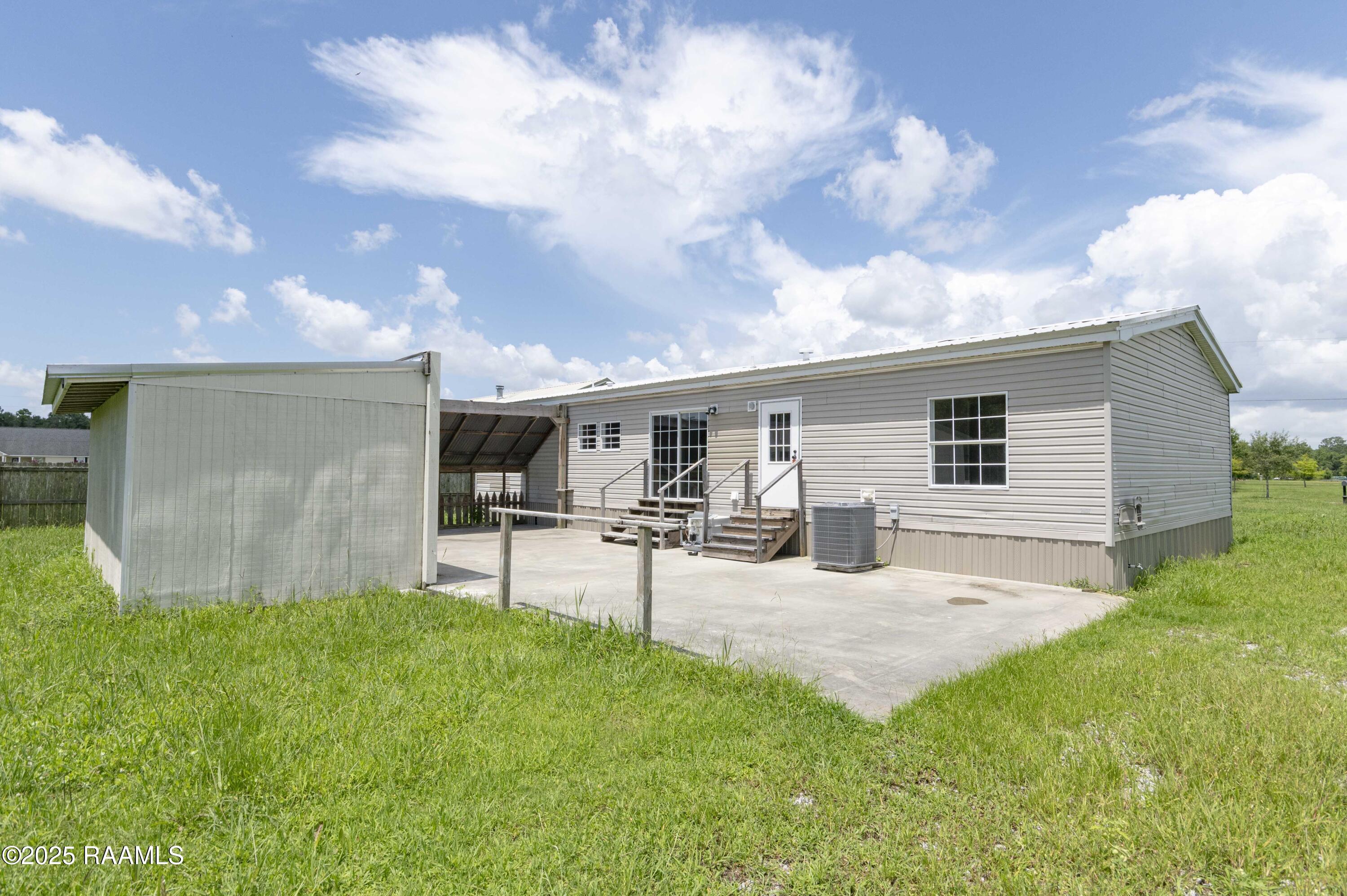 1018 Arlene Boyer Rd Street St. Martinville, LA 70582 - Photo 16 of 29 Back